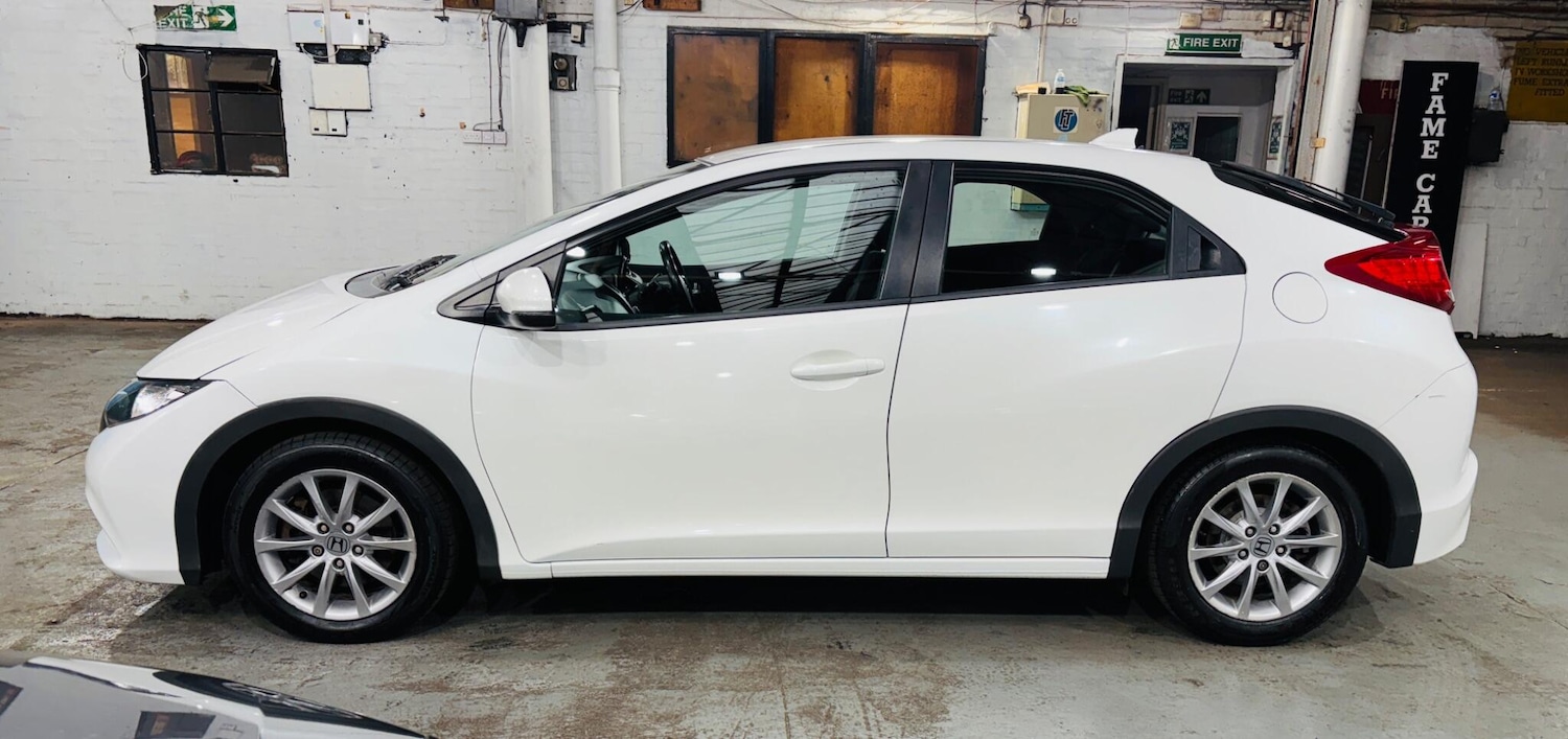 Used Honda Civic 2013 for sale - 76361533: Photo 9