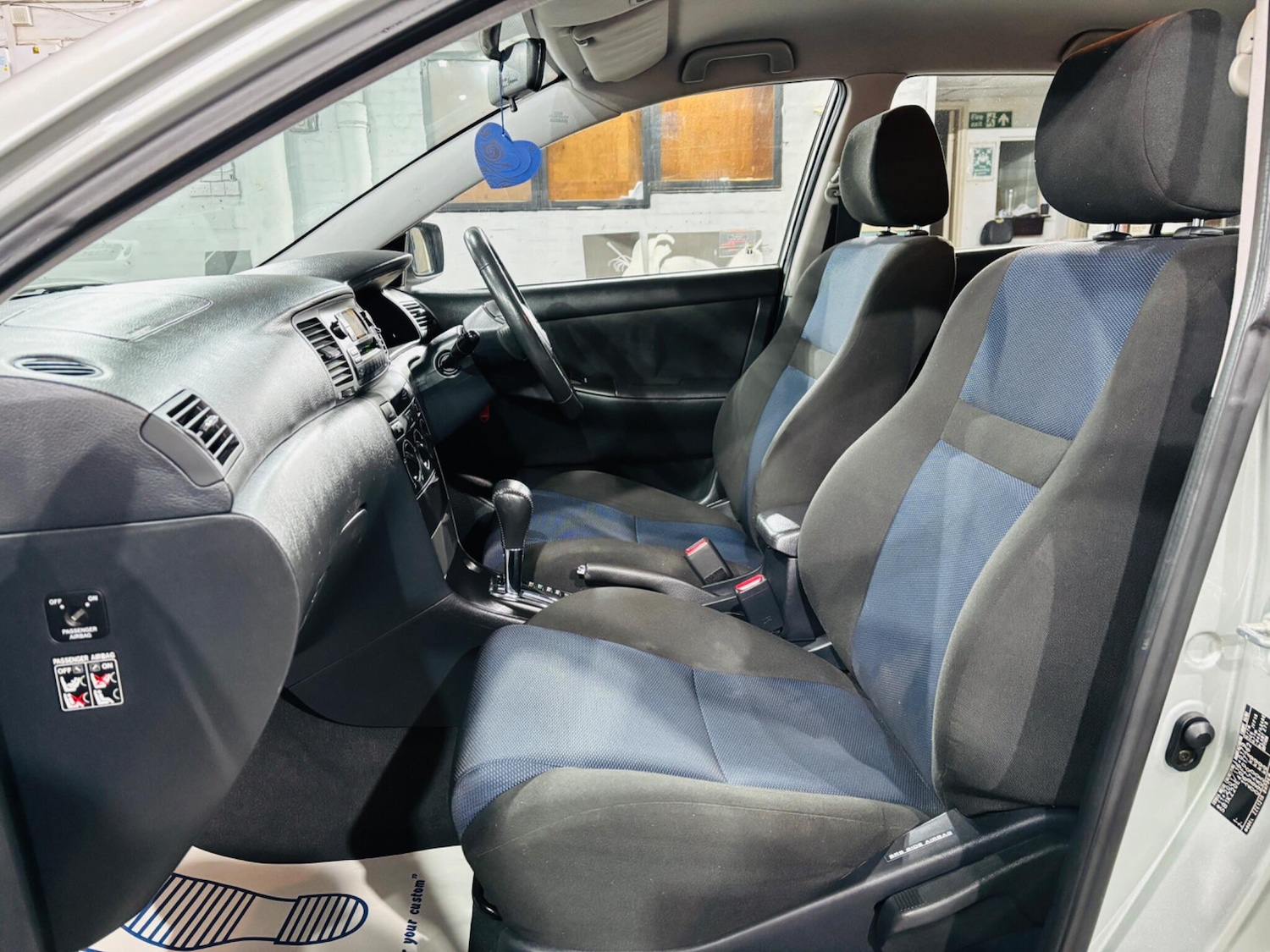 Used Toyota Corolla 2005 for sale - 77279517: Photo 15