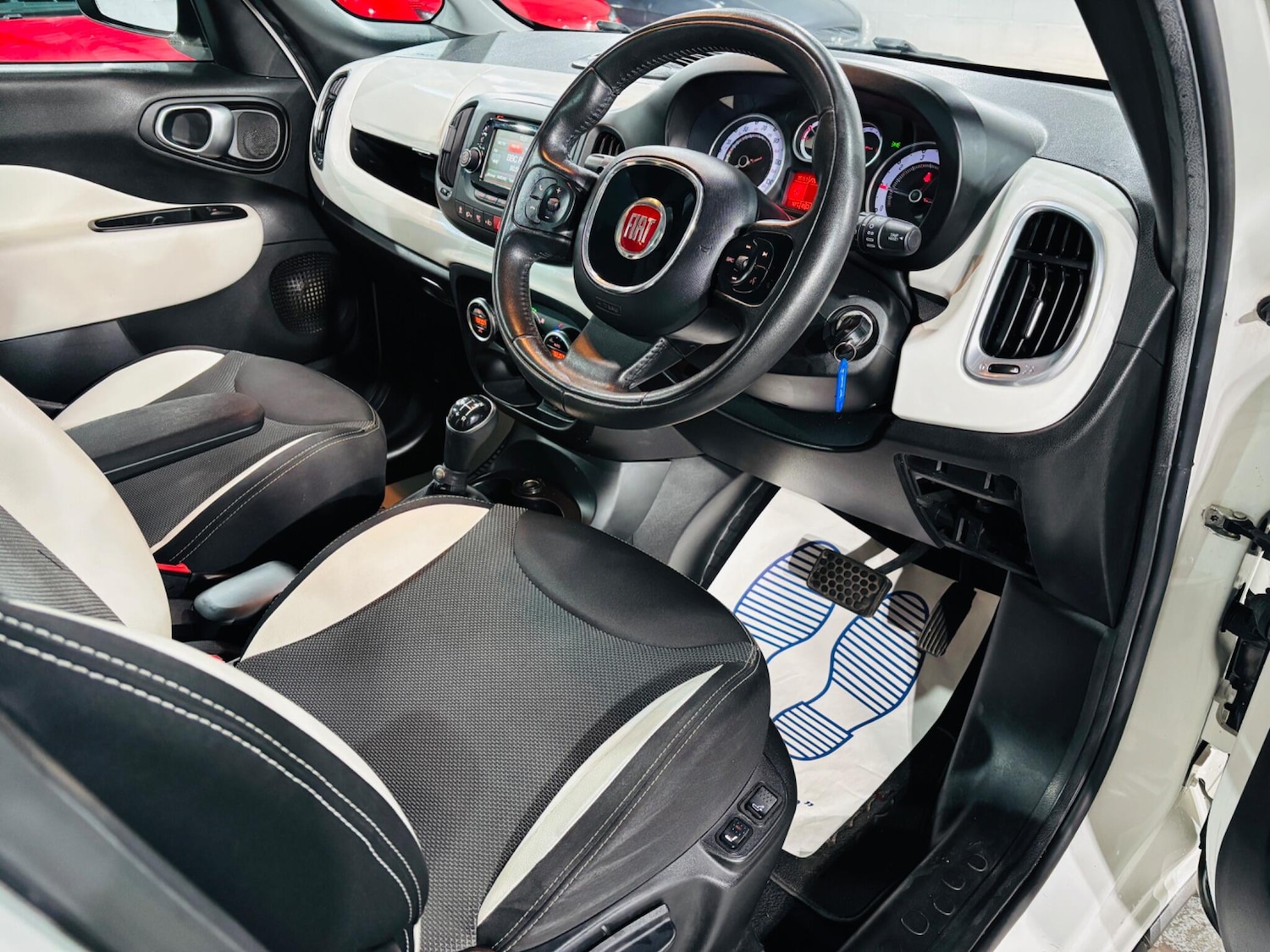 Used Fiat 500L 2013 for sale - 76592159: Photo 10