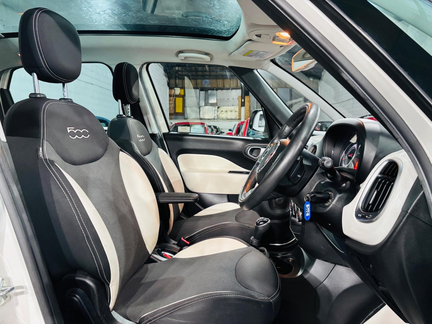 Used Fiat 500L 2013 for sale - 76592159: Photo 13