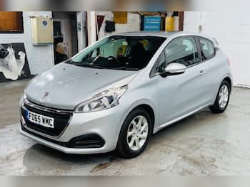 Used Peugeot 208 2015 for sale - 79697867: Photo