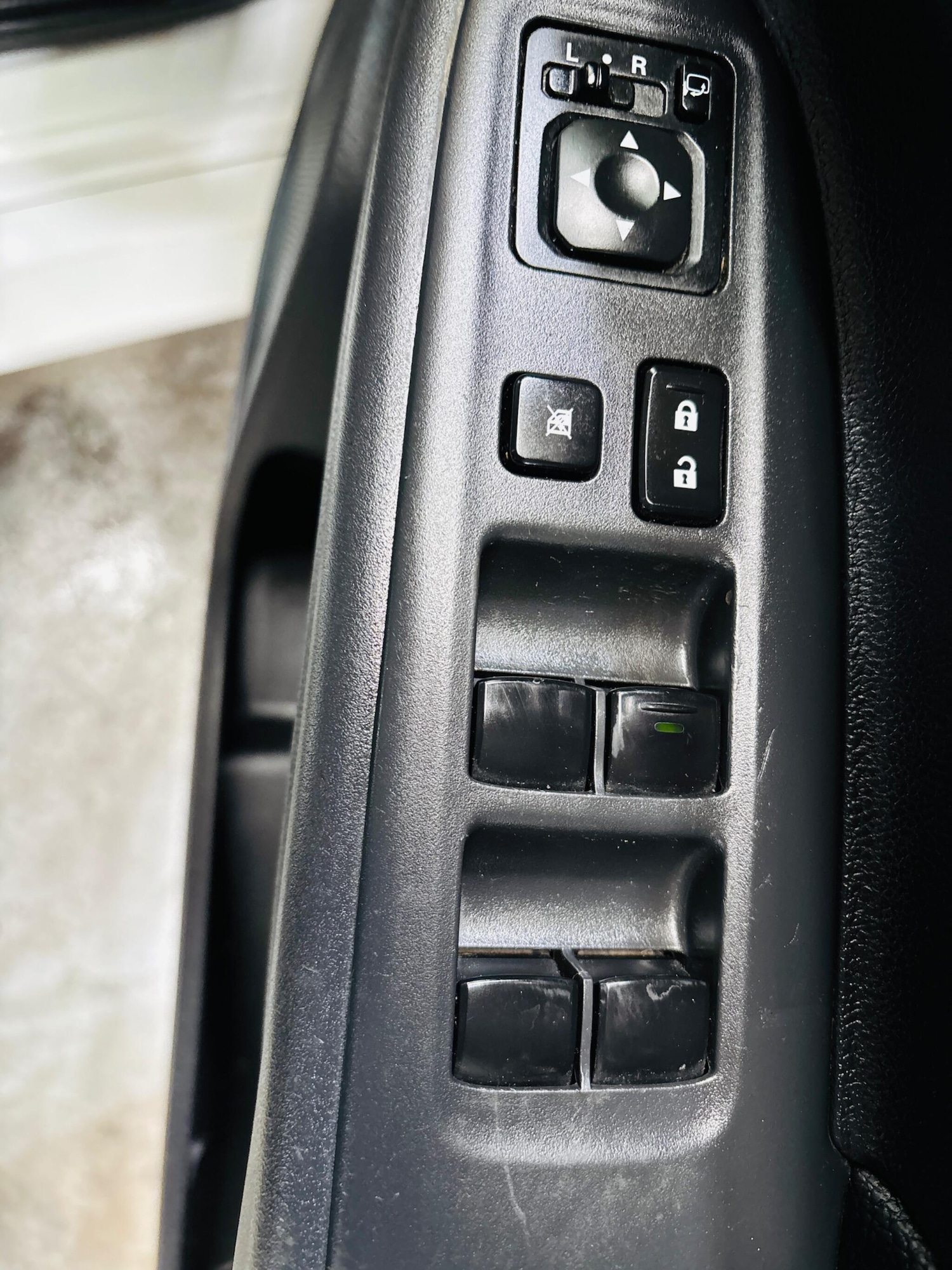 Used Mitsubishi Outlander 2015 for sale - 78019472: Photo 21