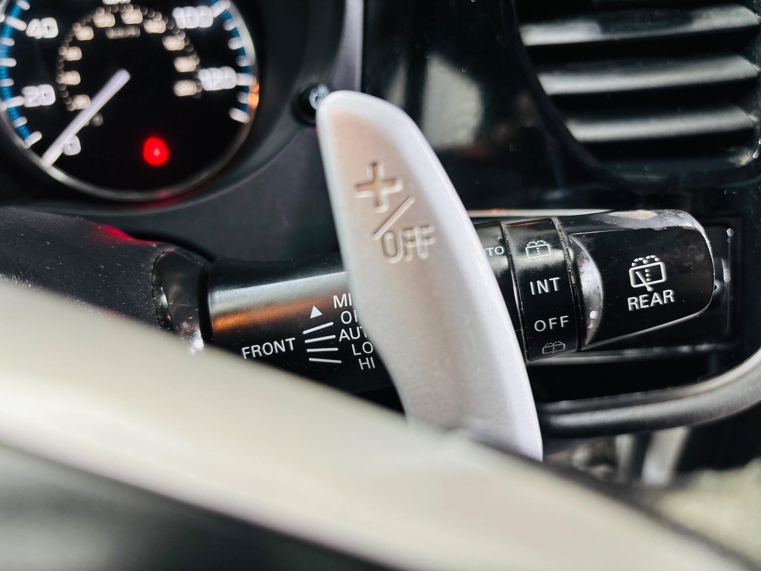 Used Mitsubishi Outlander 2015 for sale - 78019472: Photo 25