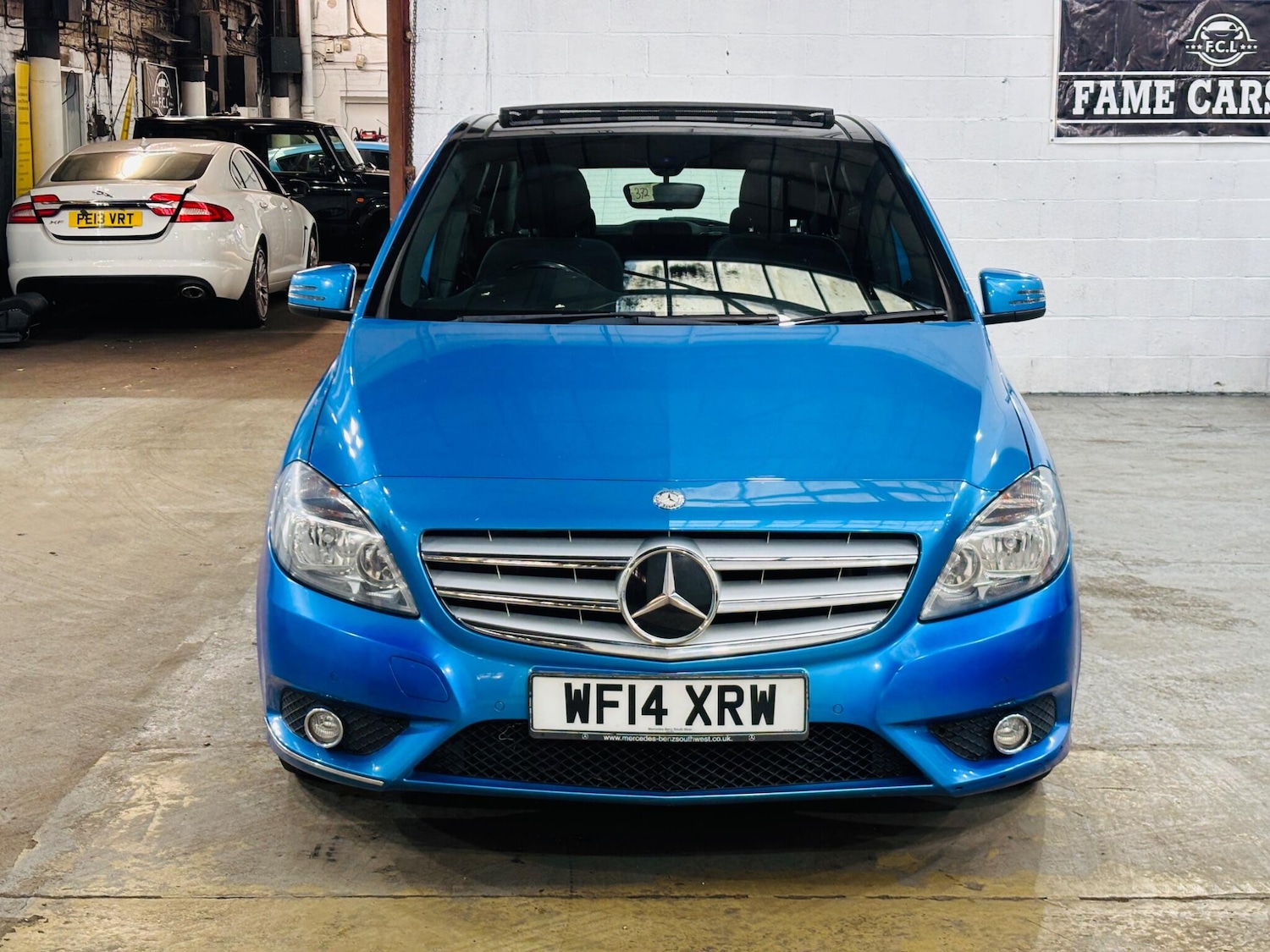 Used Mercedes-Benz B Class 2014 for sale - 77969894: Photo 2