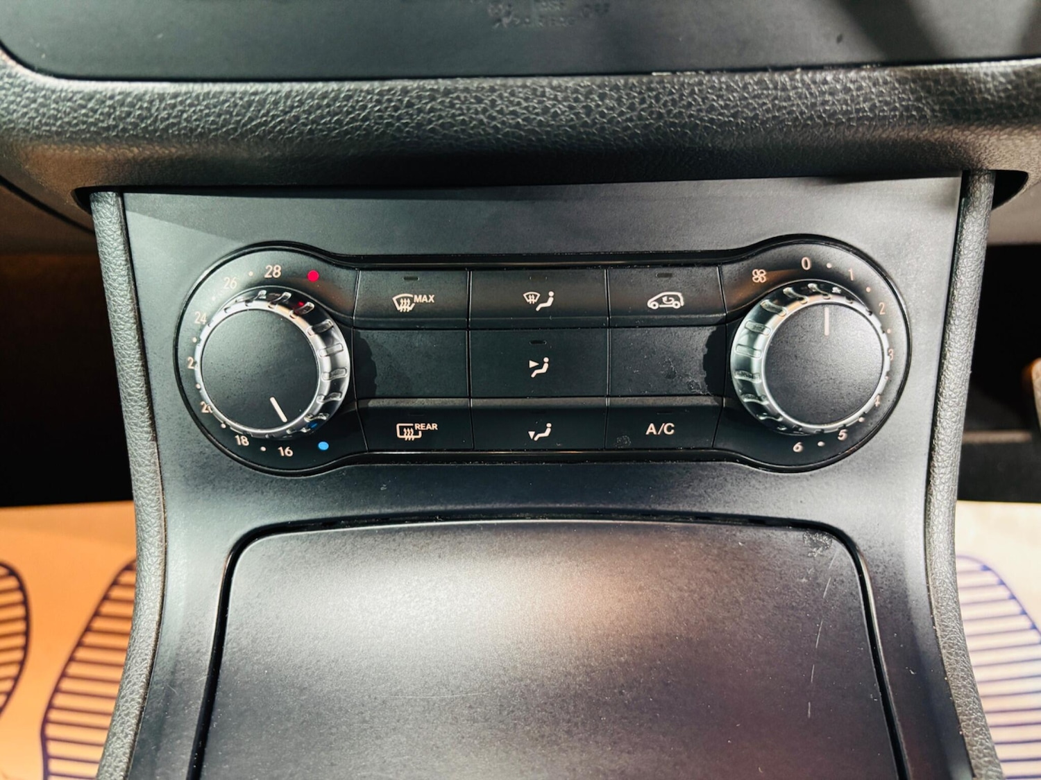 Used Mercedes-Benz B Class 2014 for sale - 77969894: Photo 22