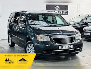 Used Chrysler Grand Voyager 2011 for sale - 79601898: Photo