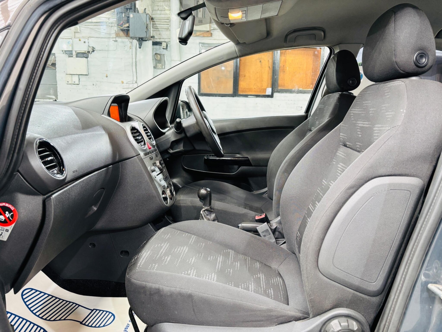 Used Vauxhall Corsa 2013 for sale - 76122454: Photo 30