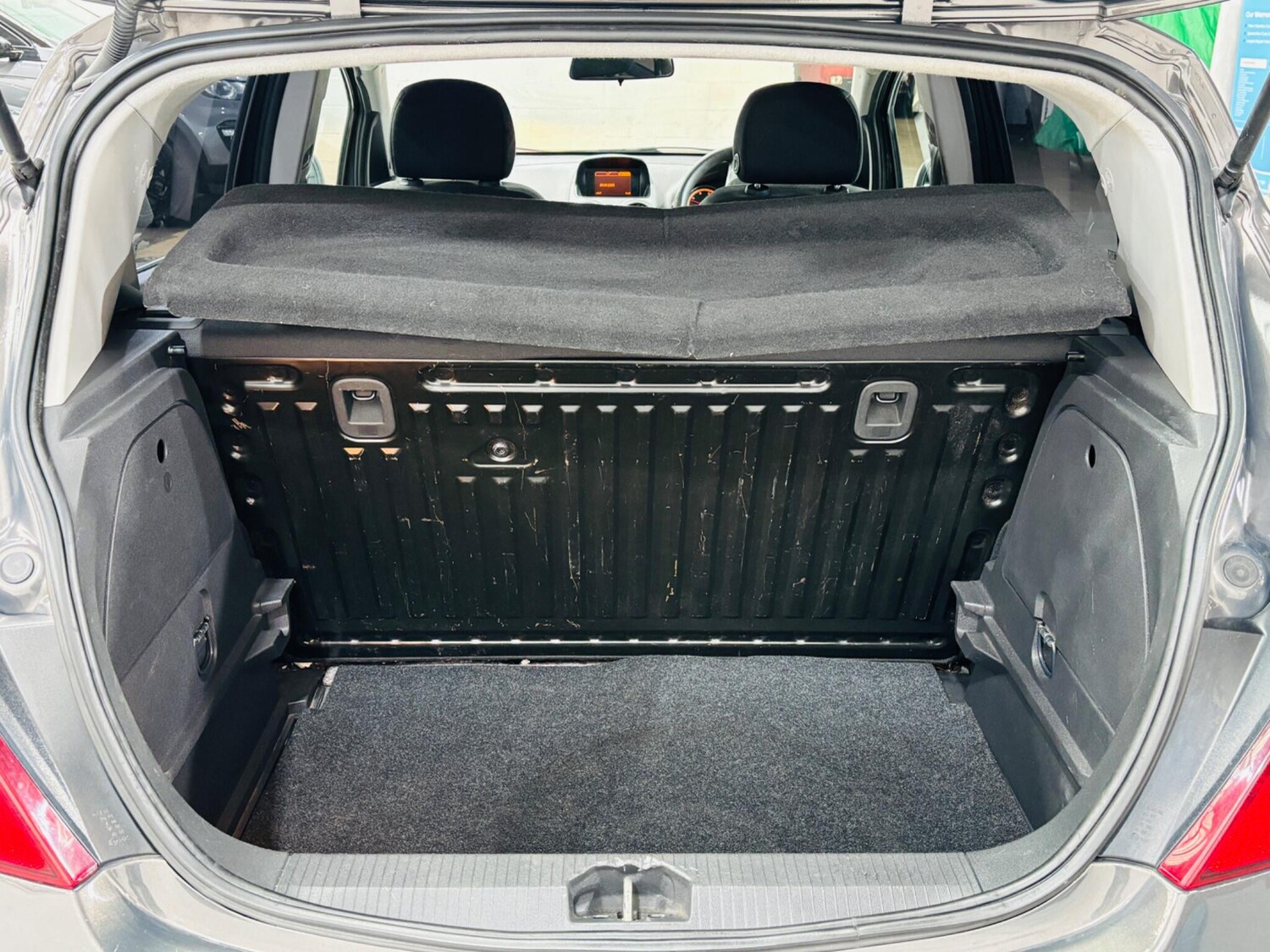 Used Vauxhall Corsa 2013 for sale - 76122454: Photo 44