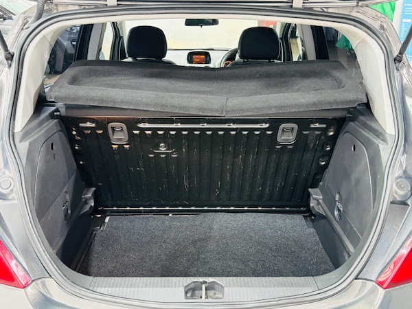Used Vauxhall Corsa 2013 for sale - 76122454: Photo 44