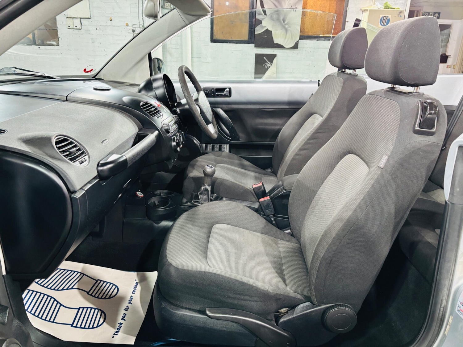 Used Volkswagen Beetle 2009 for sale - 76633127: Photo 14