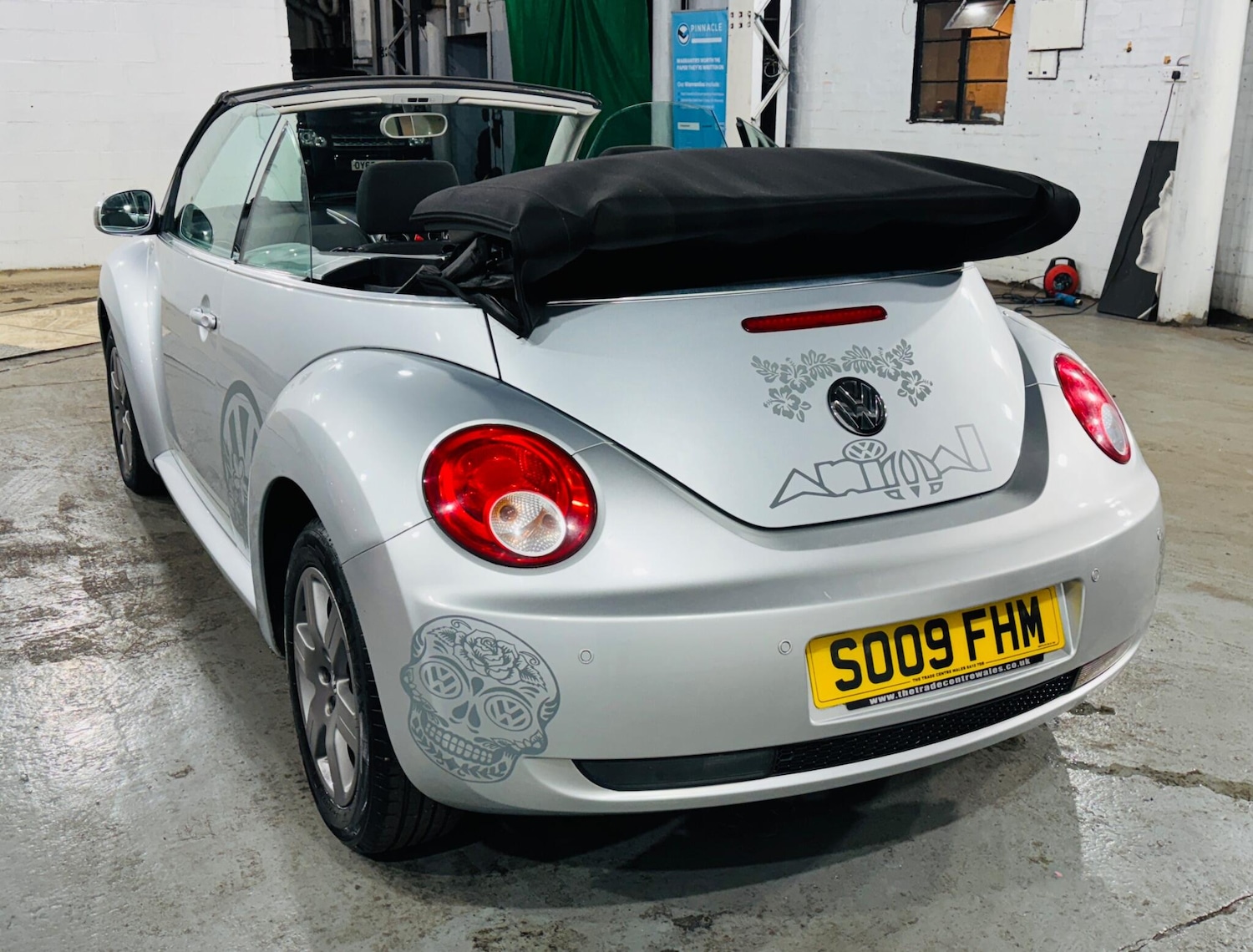 Used Volkswagen Beetle 2009 for sale - 76633127: Photo 7