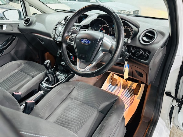 Used Ford Fiesta 2014 for sale - 76240159: Photo 10