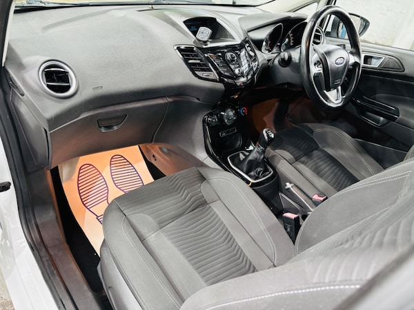 Used Ford Fiesta 2014 for sale - 76240159: Photo 14