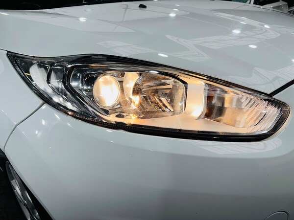 Used Ford Fiesta 2014 for sale - 76240159: Photo 25