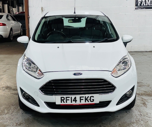 Used Ford Fiesta 2014 for sale - 76240159: Photo 2