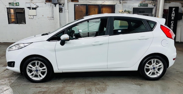 Used Ford Fiesta 2014 for sale - 76240159: Photo 9