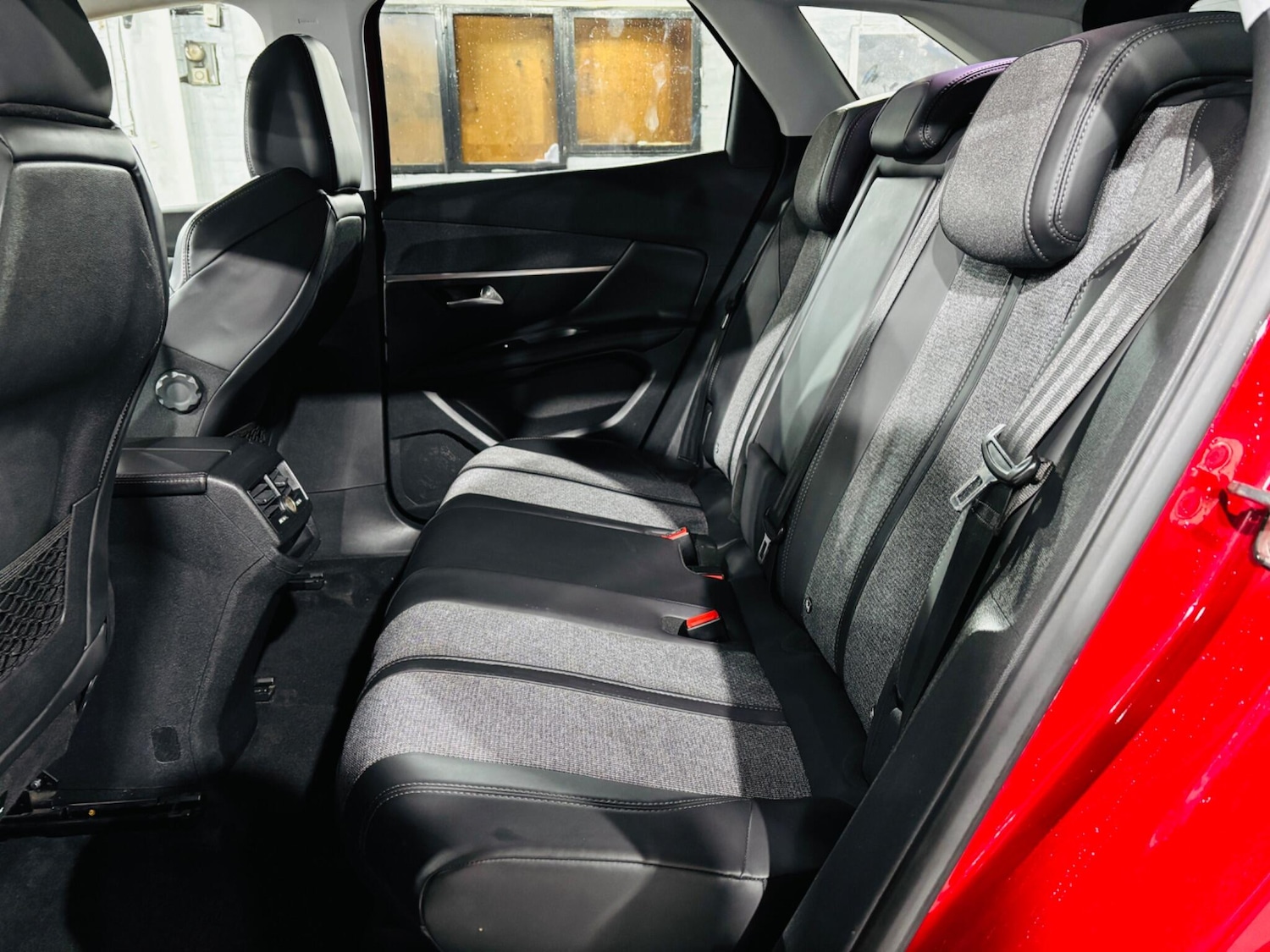 Used Peugeot 3008 2017 for sale - 77084353: Photo 16