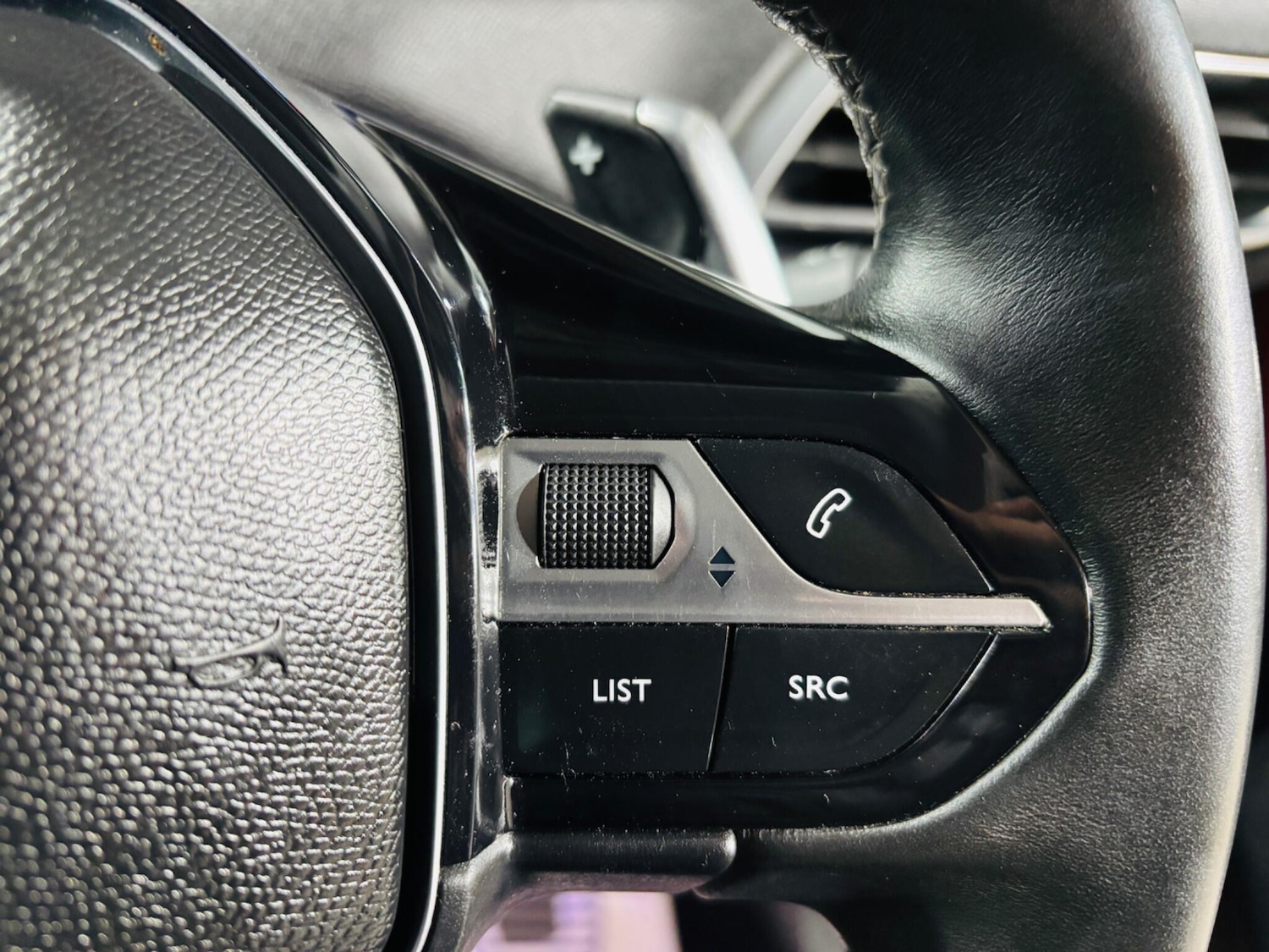 Used Peugeot 3008 2017 for sale - 77084353: Photo 19