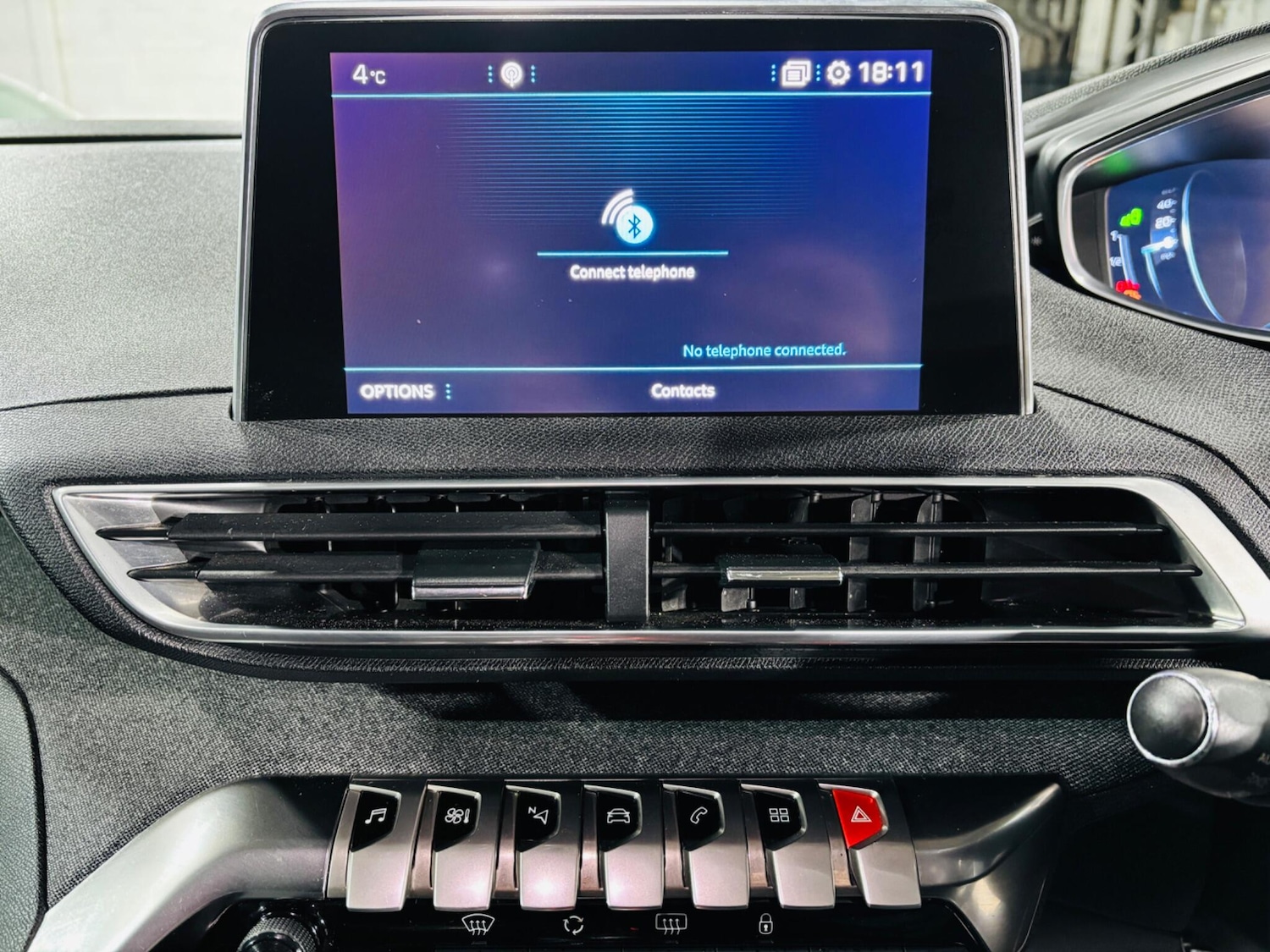 Used Peugeot 3008 2017 for sale - 77084353: Photo 25