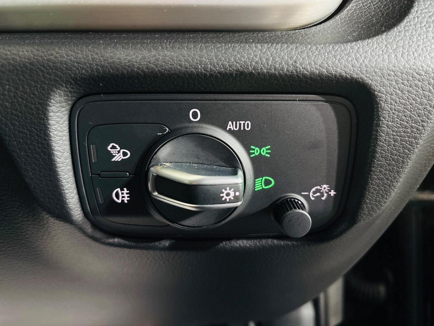 Used Audi A3 2017 for sale - 76992532: Photo 19