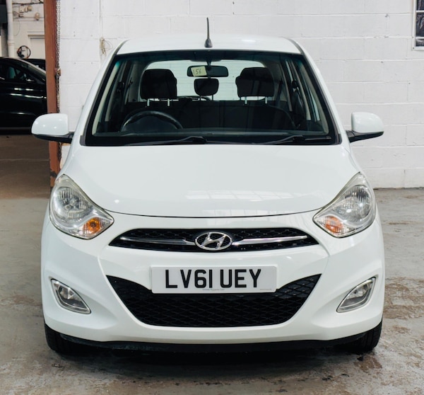 Used Hyundai i10 2011 for sale - 76295035: Photo 2
