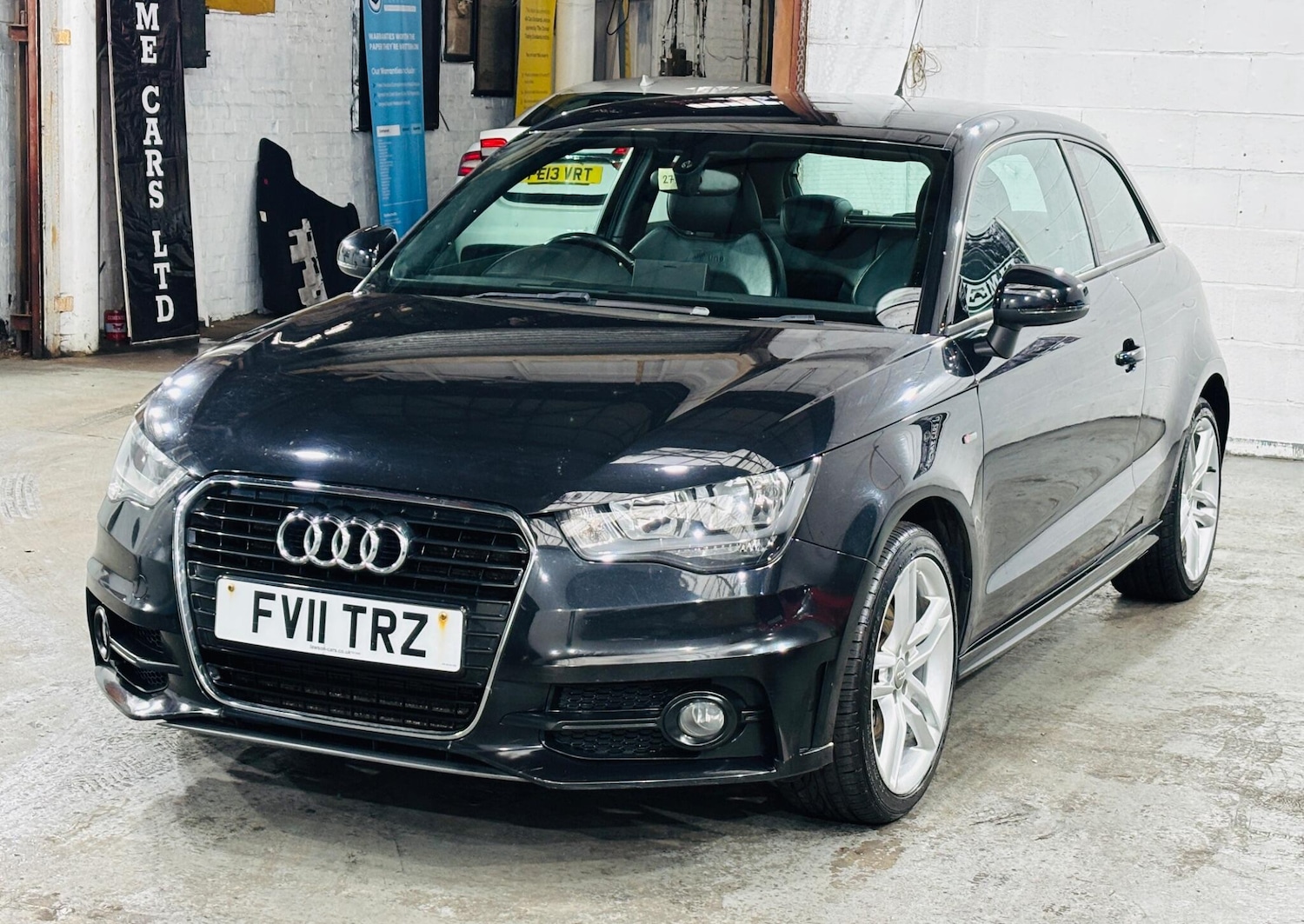 Used Audi A1 2011 for sale - 76585597: Photo 4