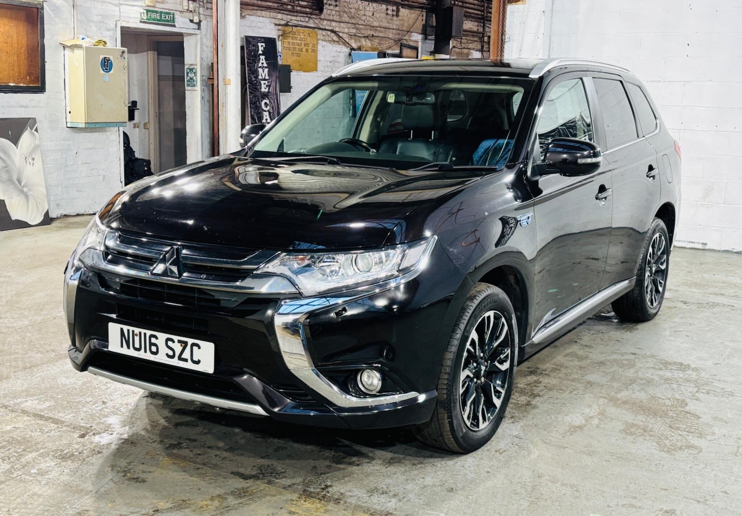 Used Mitsubishi Outlander for sale - 77723582: Photo 4