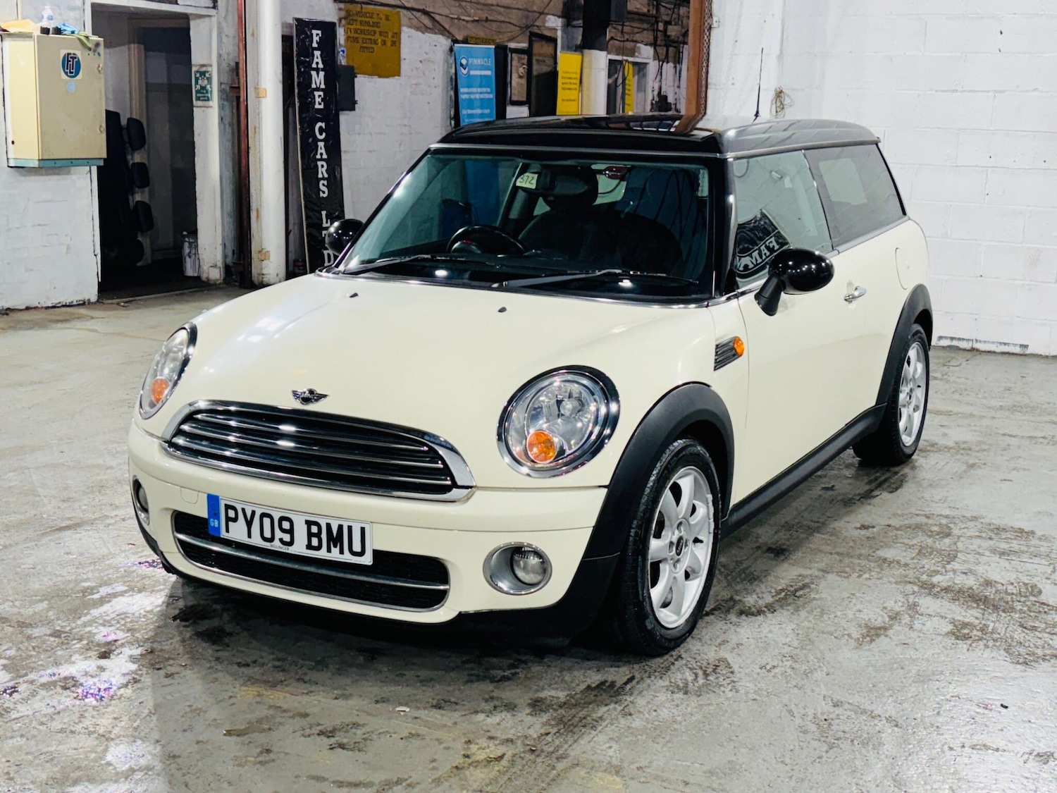 Used MINI Clubman 2009 for sale - 76378030: Photo 4
