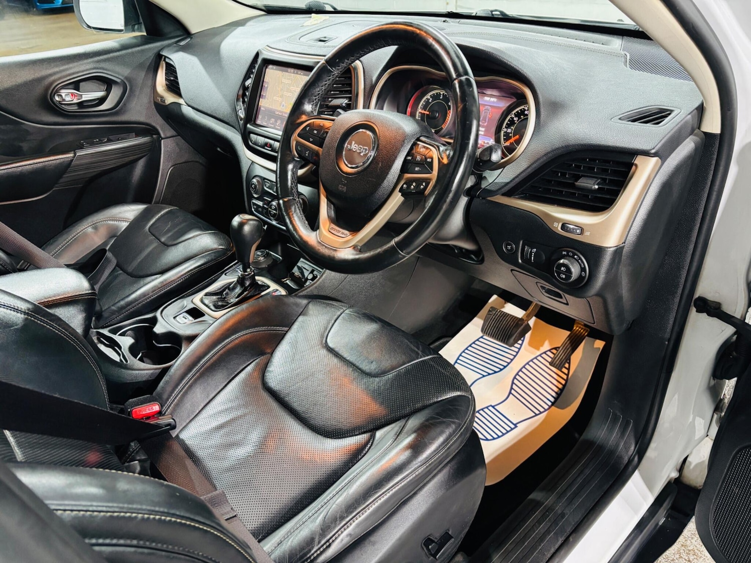 Used Jeep Cherokee 2014 for sale - 77637747: Photo 10