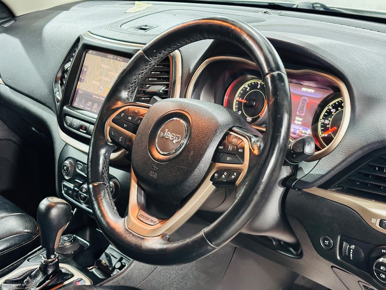 Used Jeep Cherokee 2014 for sale - 77637747: Photo 11