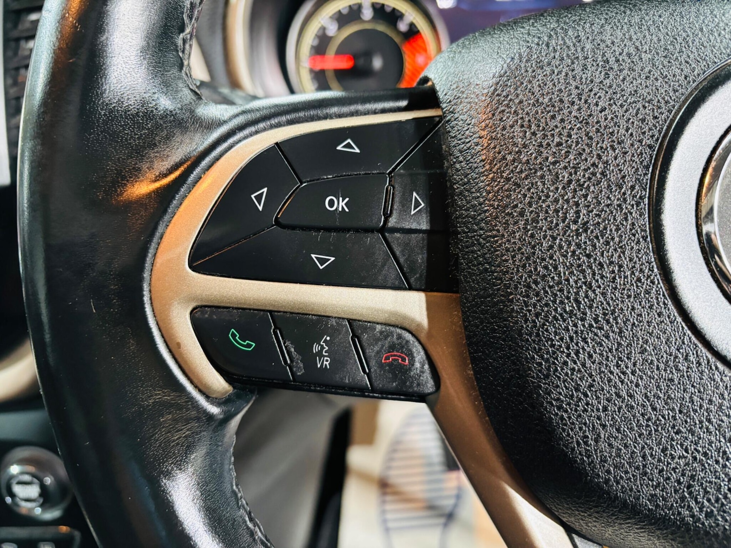 Used Jeep Cherokee 2014 for sale - 77637747: Photo 22