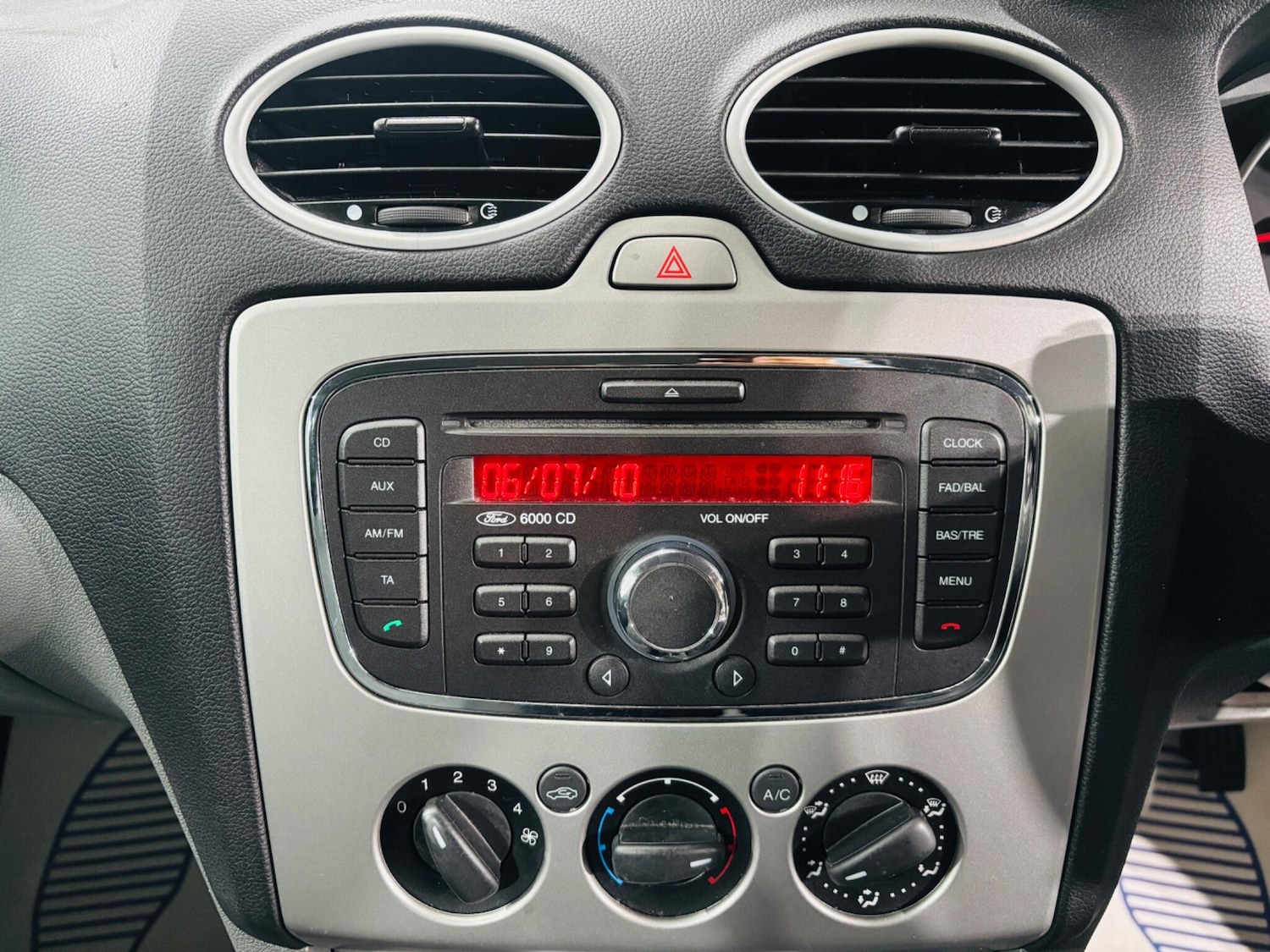 Used Ford Focus 2010 for sale - 77853757: Photo 20