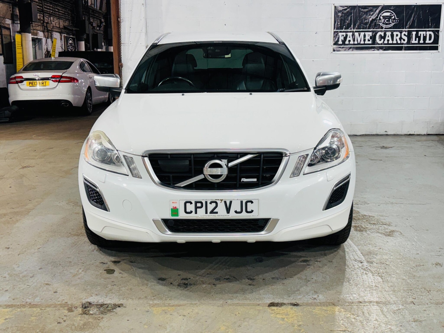 Used Volvo XC60 for sale - 78057950: Photo 2