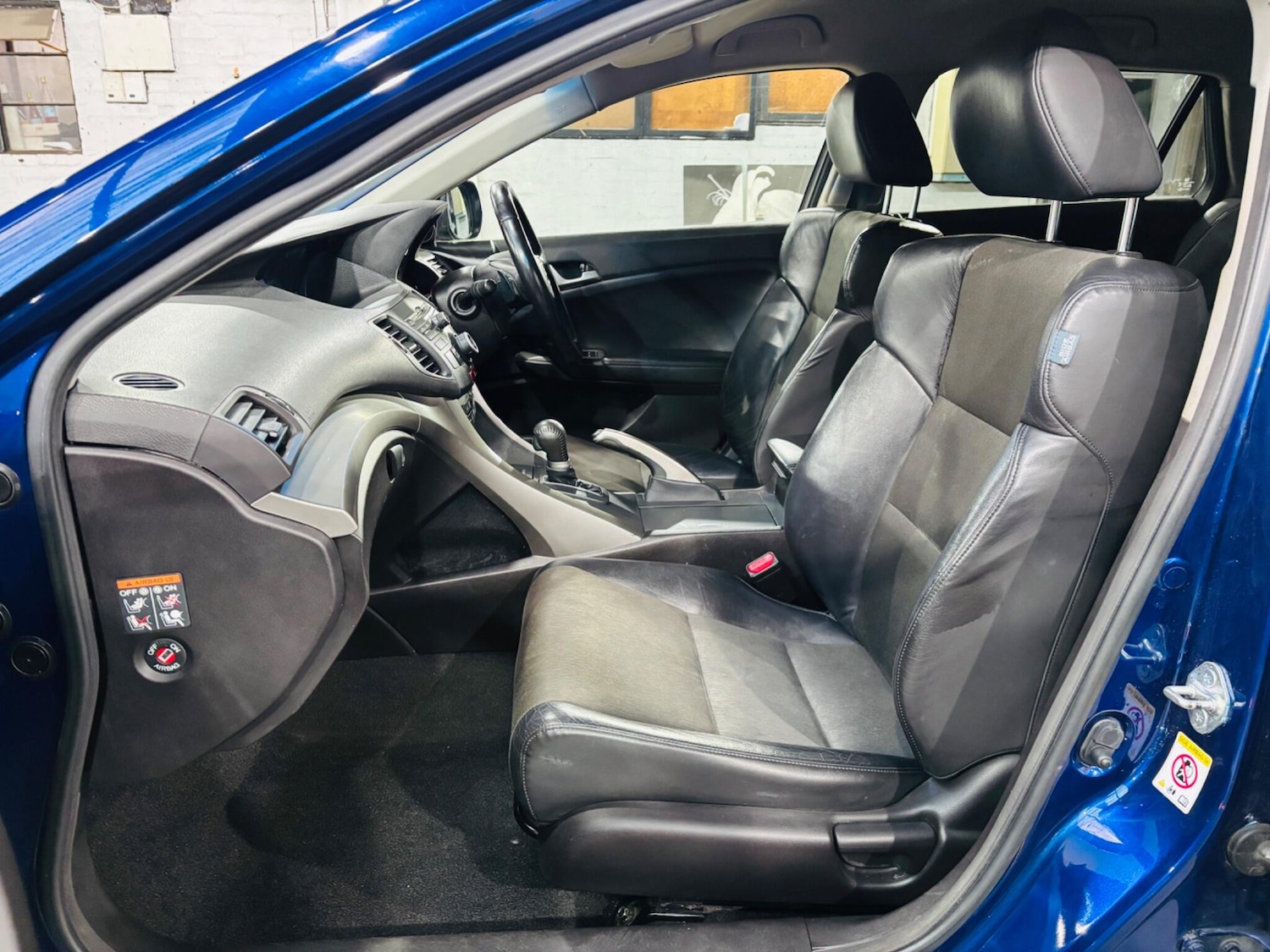 Used Honda Accord 2010 for sale - 78072504: Photo 15