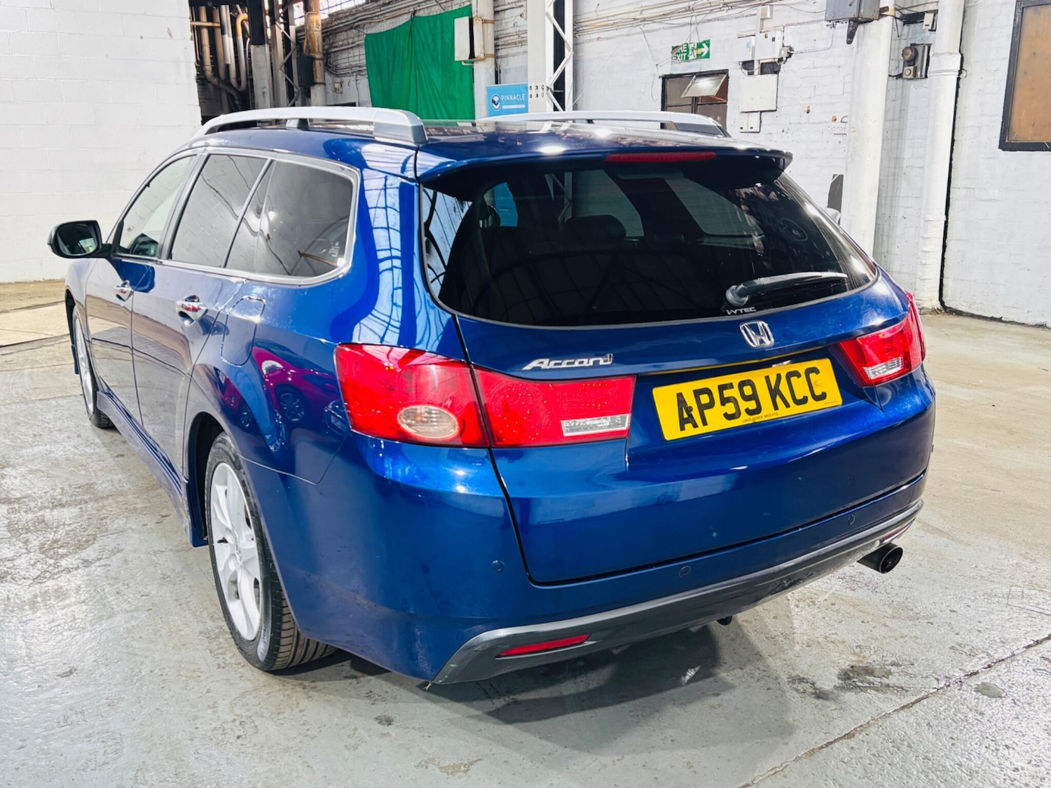 Used Honda Accord 2010 for sale - 78072504: Photo 7