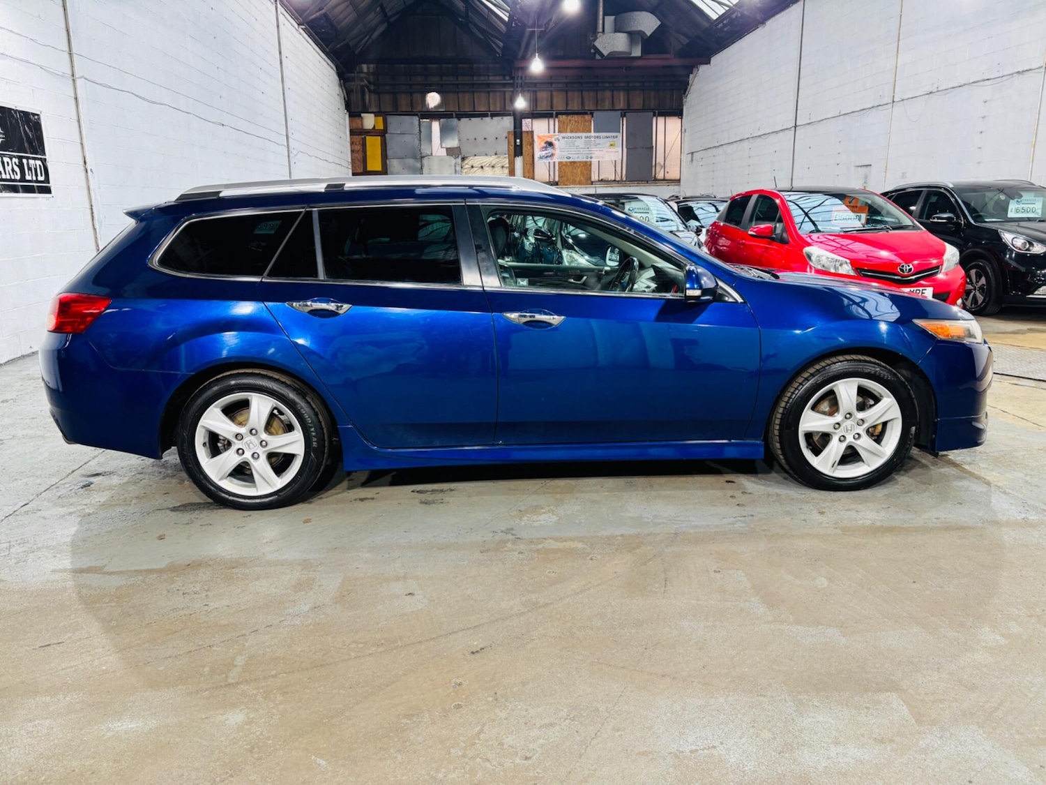 Used Honda Accord 2010 for sale - 78072504: Photo 8