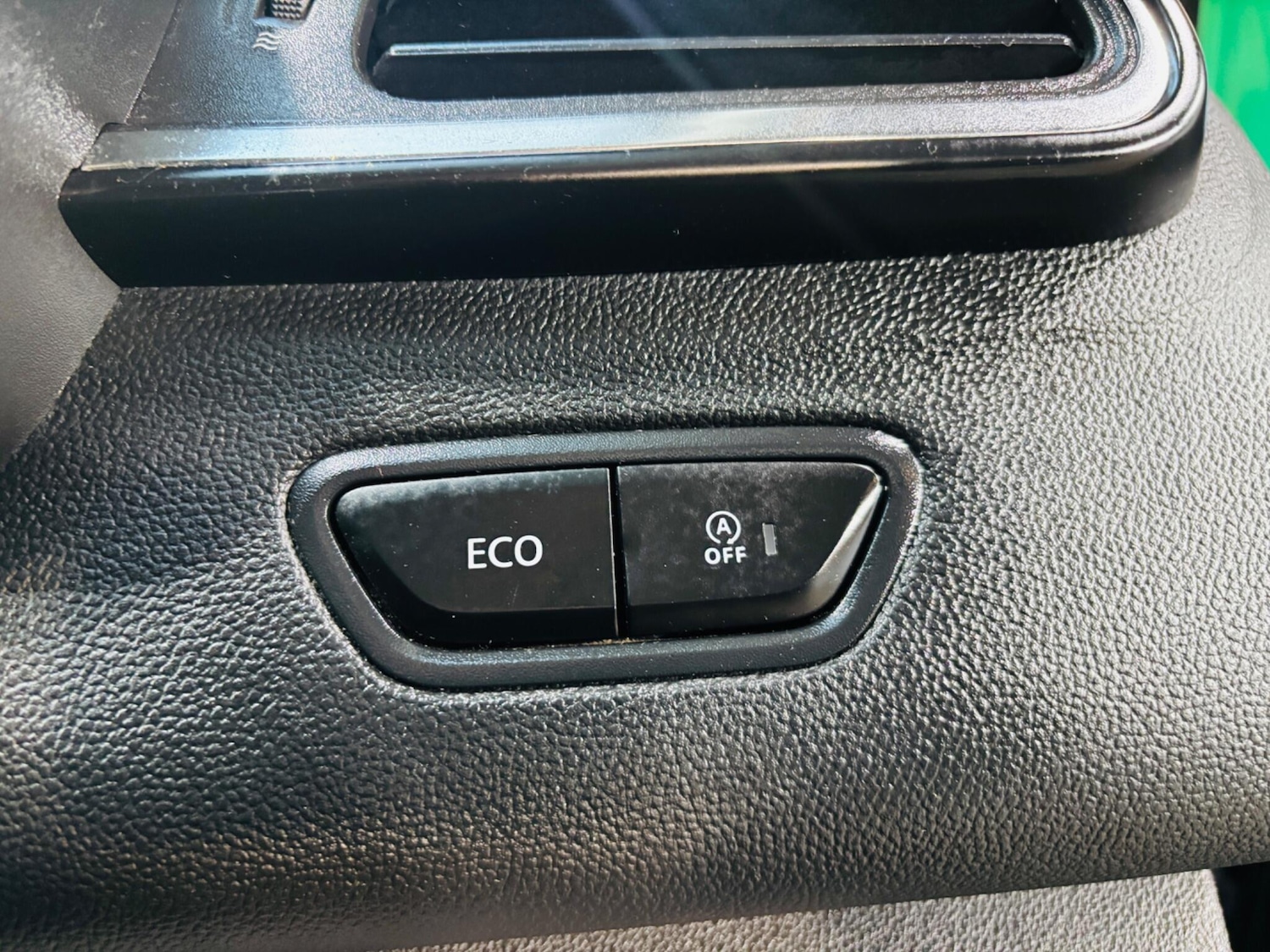 Used Renault Kadjar for sale - 77970723: Photo 29