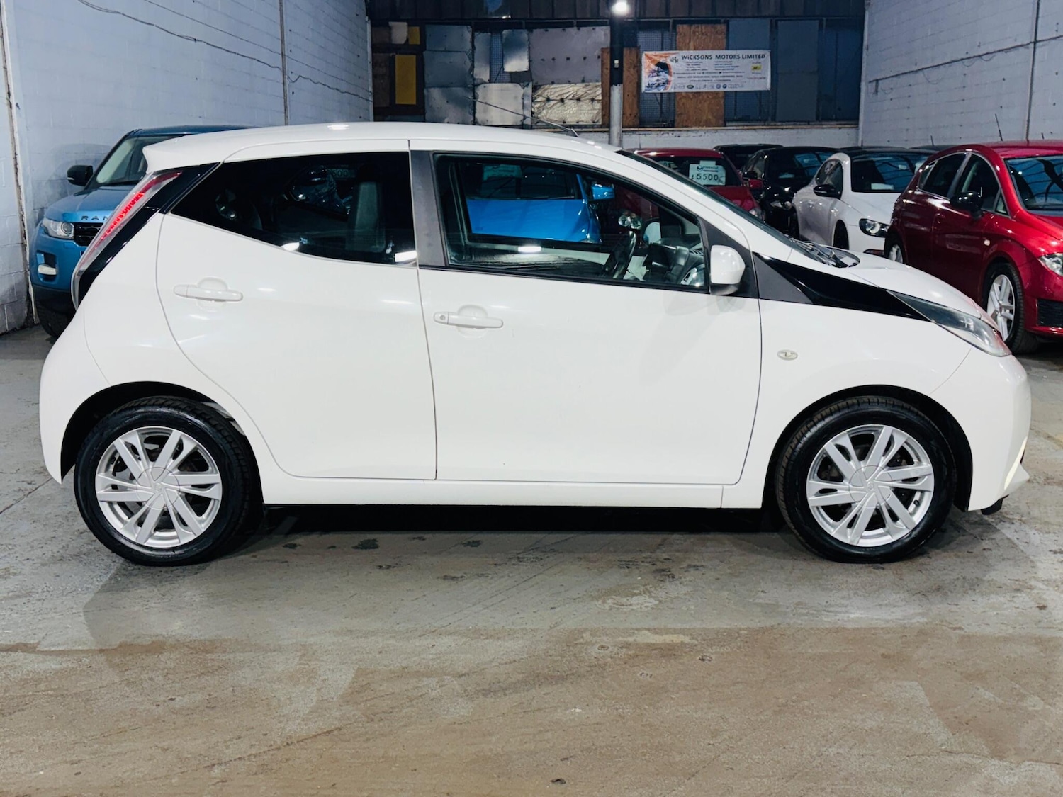 Used Toyota AYGO for sale - 77958266: Photo 8