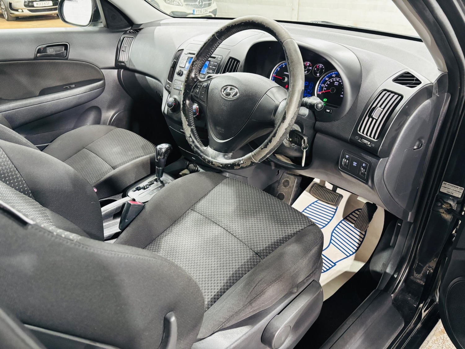 Used Hyundai i30 2011 for sale - 77440928: Photo 10