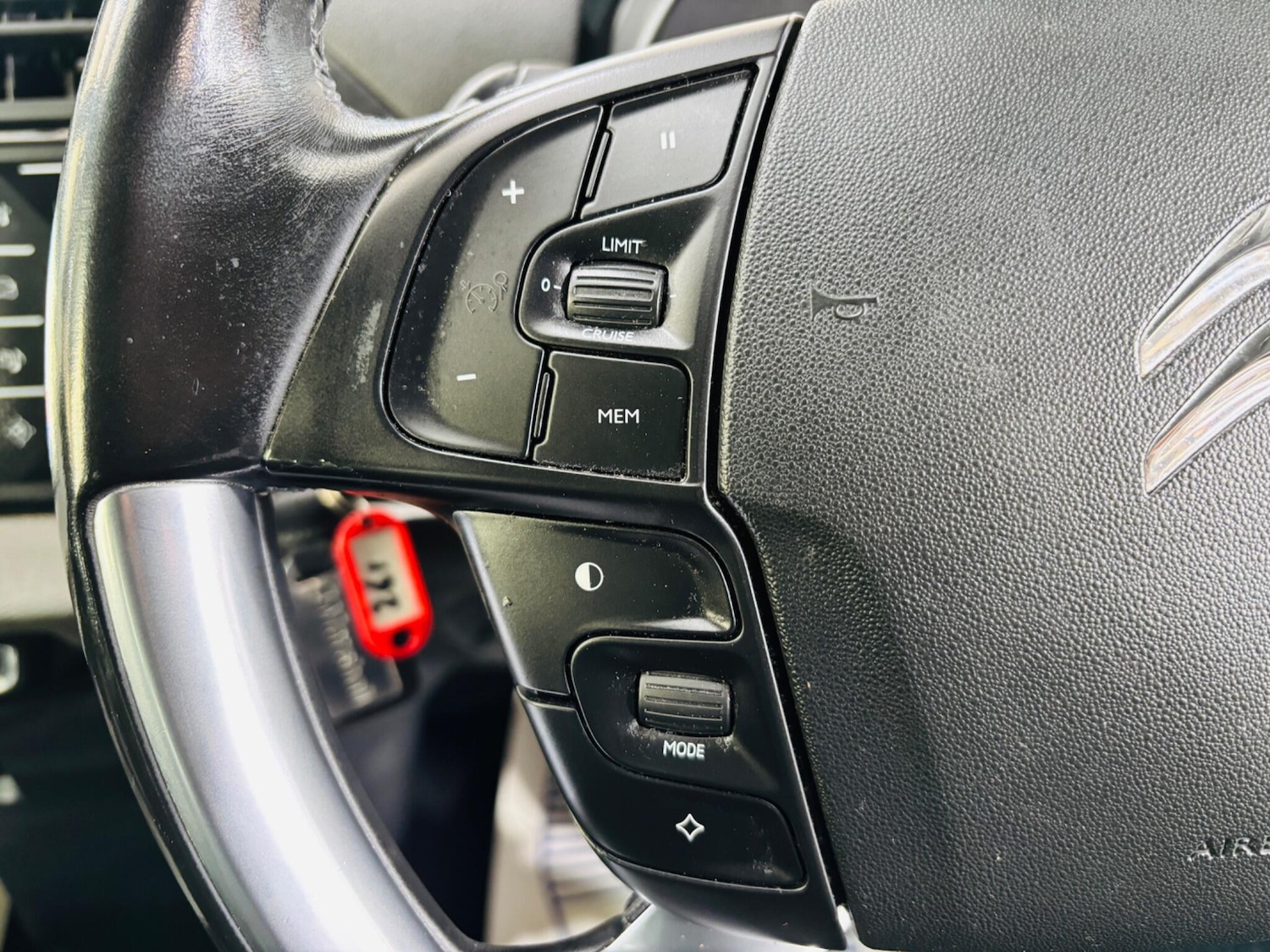 Used Citroen C4 Grand Picasso 2015 for sale - 76084523: Photo 21