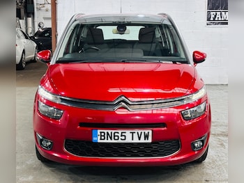 Used Citroen C4 Grand Picasso 2015 for sale - 76084523: Photo 2