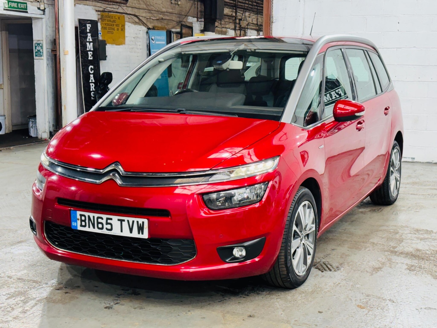 Used Citroen C4 Grand Picasso 2015 for sale - 76084523: Photo 4