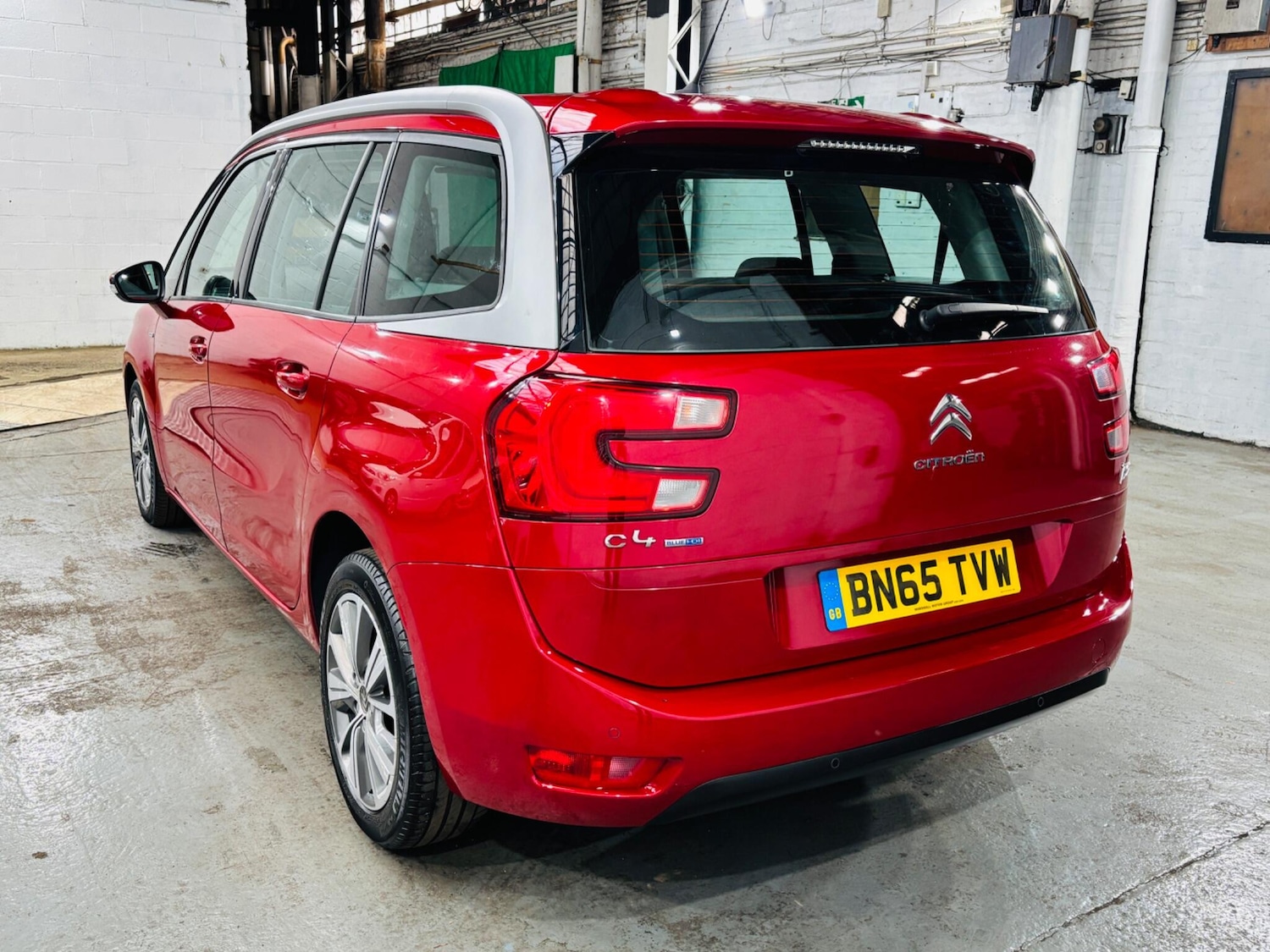 Used Citroen C4 Grand Picasso 2015 for sale - 76084523: Photo 7