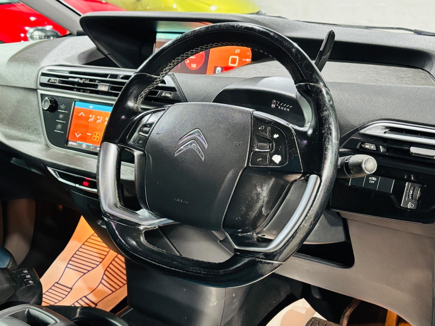 Used Citroen C4 Grand Picasso 2016 for sale - 76432027: Photo 11