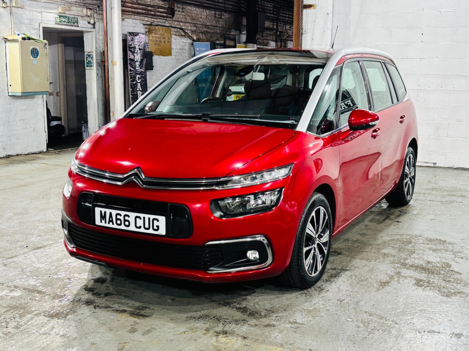 Used Citroen C4 Grand Picasso 2016 for sale - 76432027: Photo 4