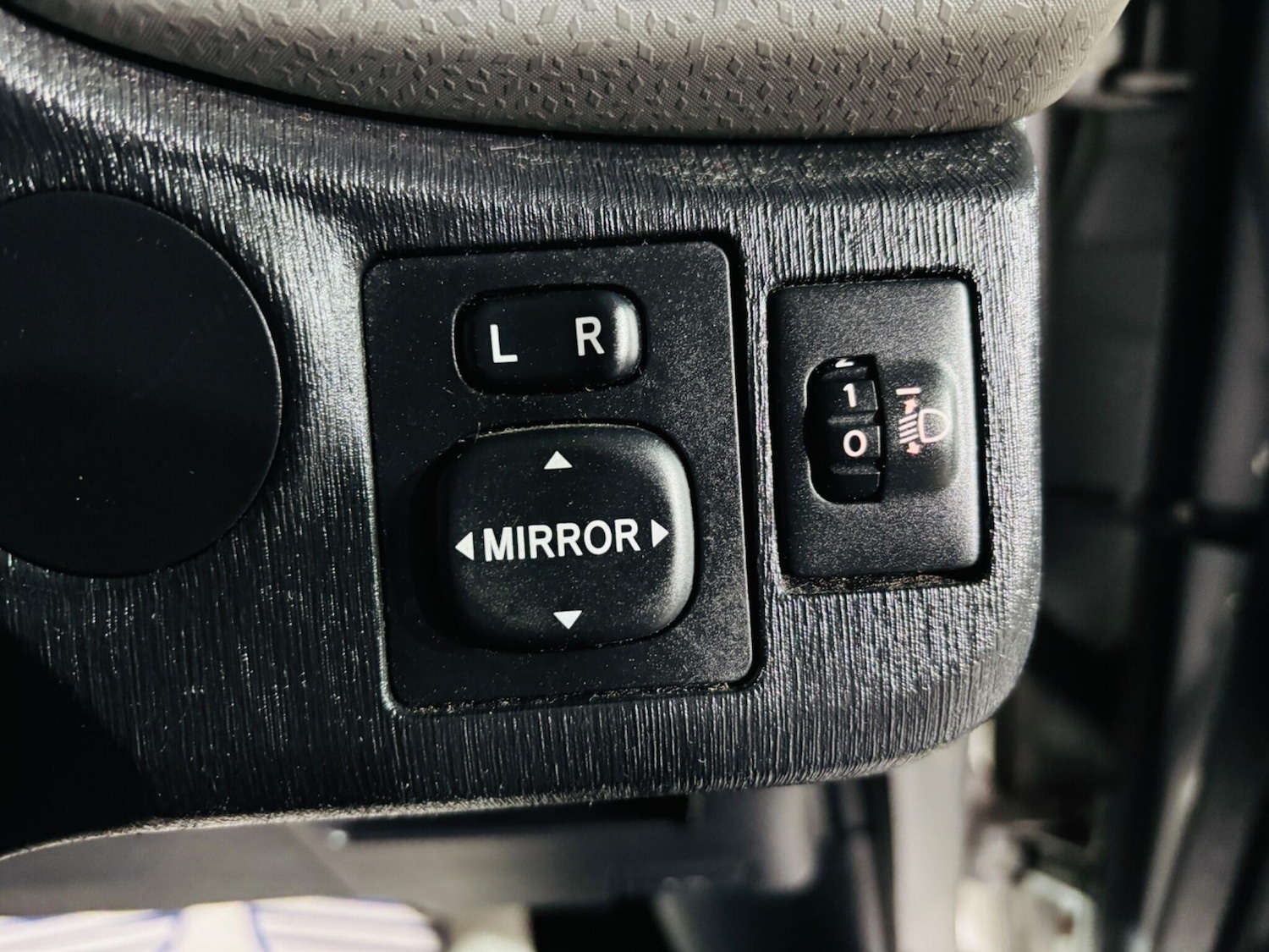 Used Toyota Yaris 2012 for sale - 76849917: Photo 18