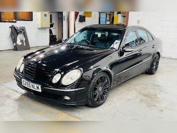 Used Mercedes-Benz E Class 2005 for sale - 78562286: Photo