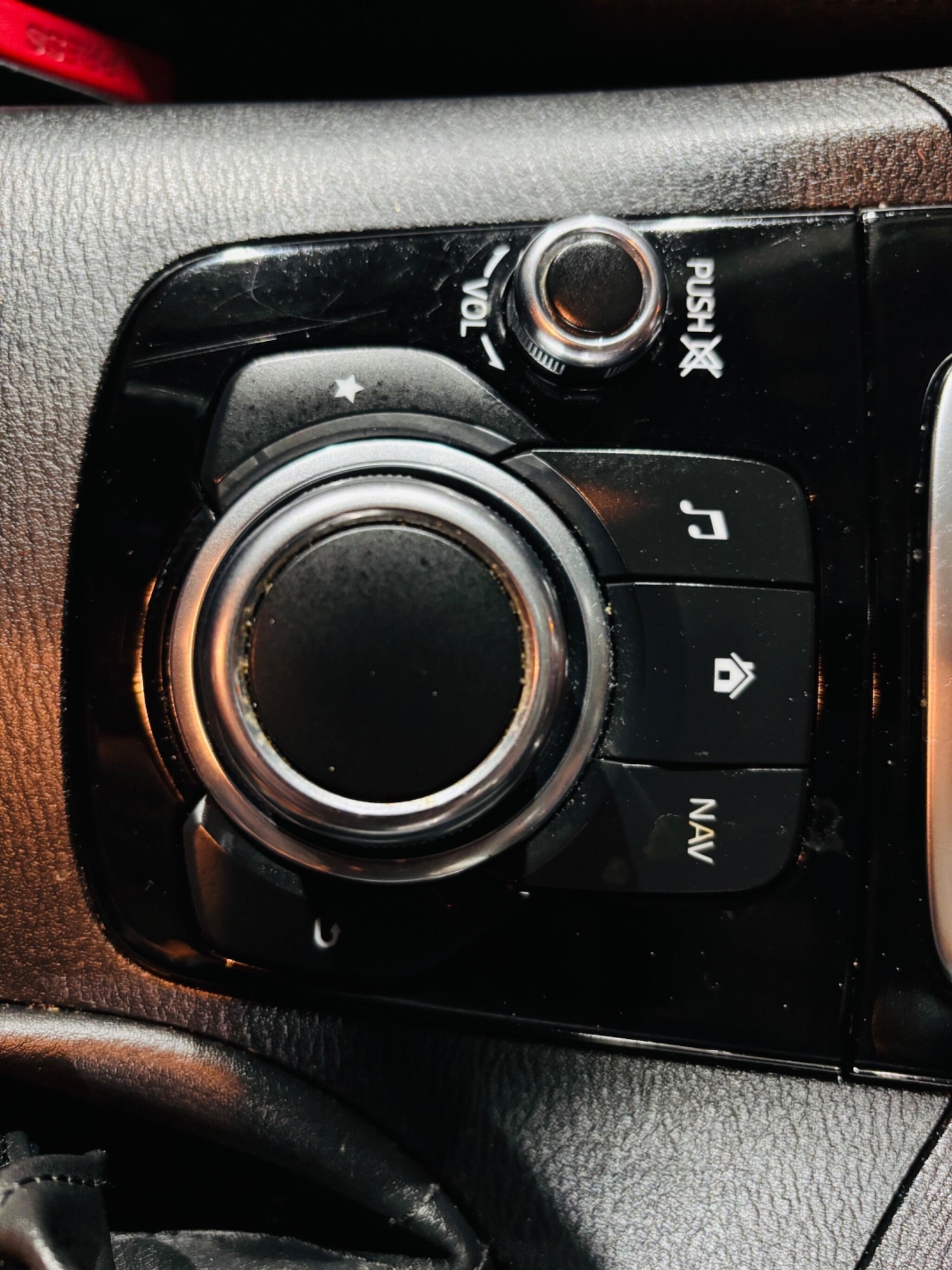 Used Mazda Mazda3 2014 for sale - 76887442: Photo 28