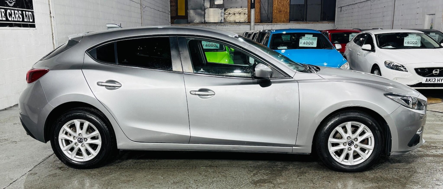 Used Mazda Mazda3 2014 for sale - 76887442: Photo 8