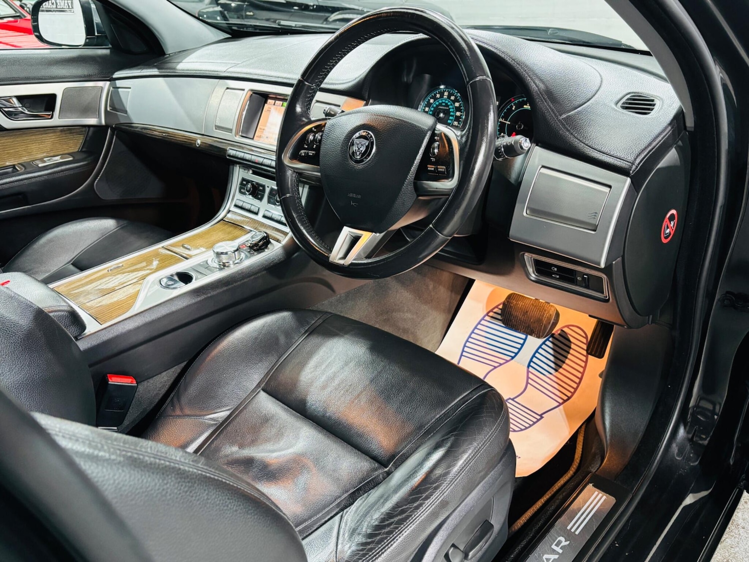 Used Jaguar XF 2015 for sale - 76561717: Photo 10